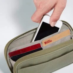 FJÄLLRÄVEN KÅNKEN TRAVEL WALLET - Portmonee -Camping Freien 304068007 h kanken travel wallet fjaellraeven 1