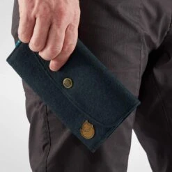 FJÄLLRÄVEN NORRVÅGE TRAVEL WALLET - Portmonee -Camping Freien 5637780974 e norrvage travel wallet fjaellraeven 24
